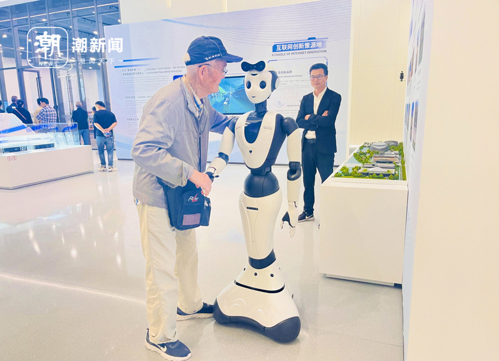 1709191544744926.jpg 34157e9d59574913b21fe467c4412765.jpg